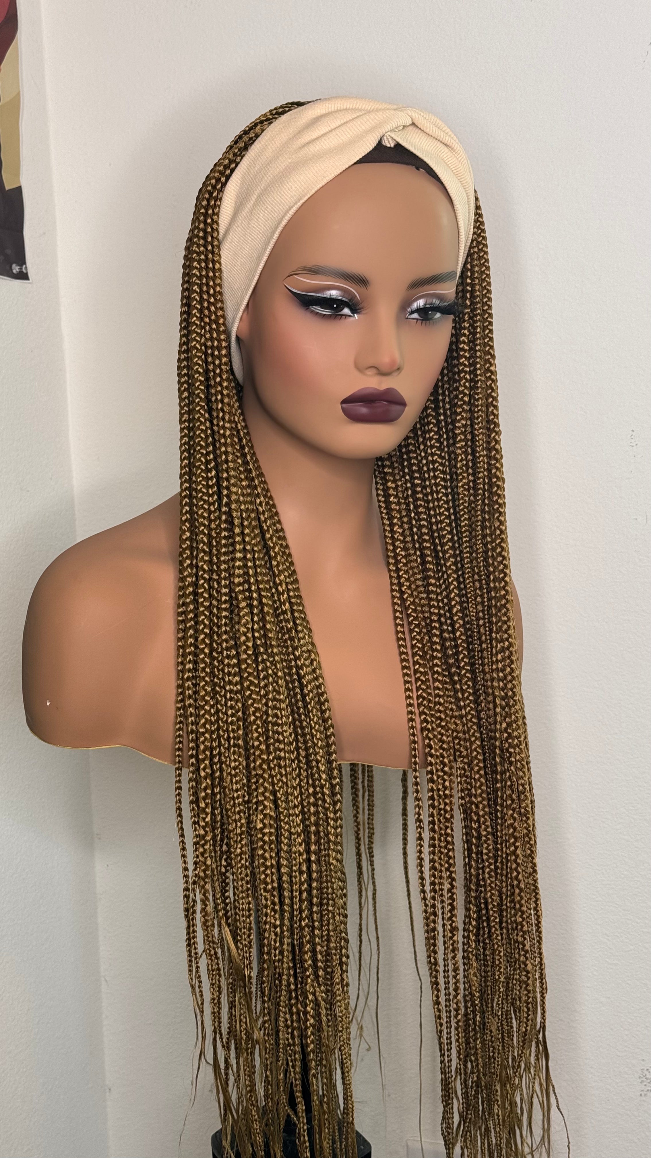 Box braid wigs