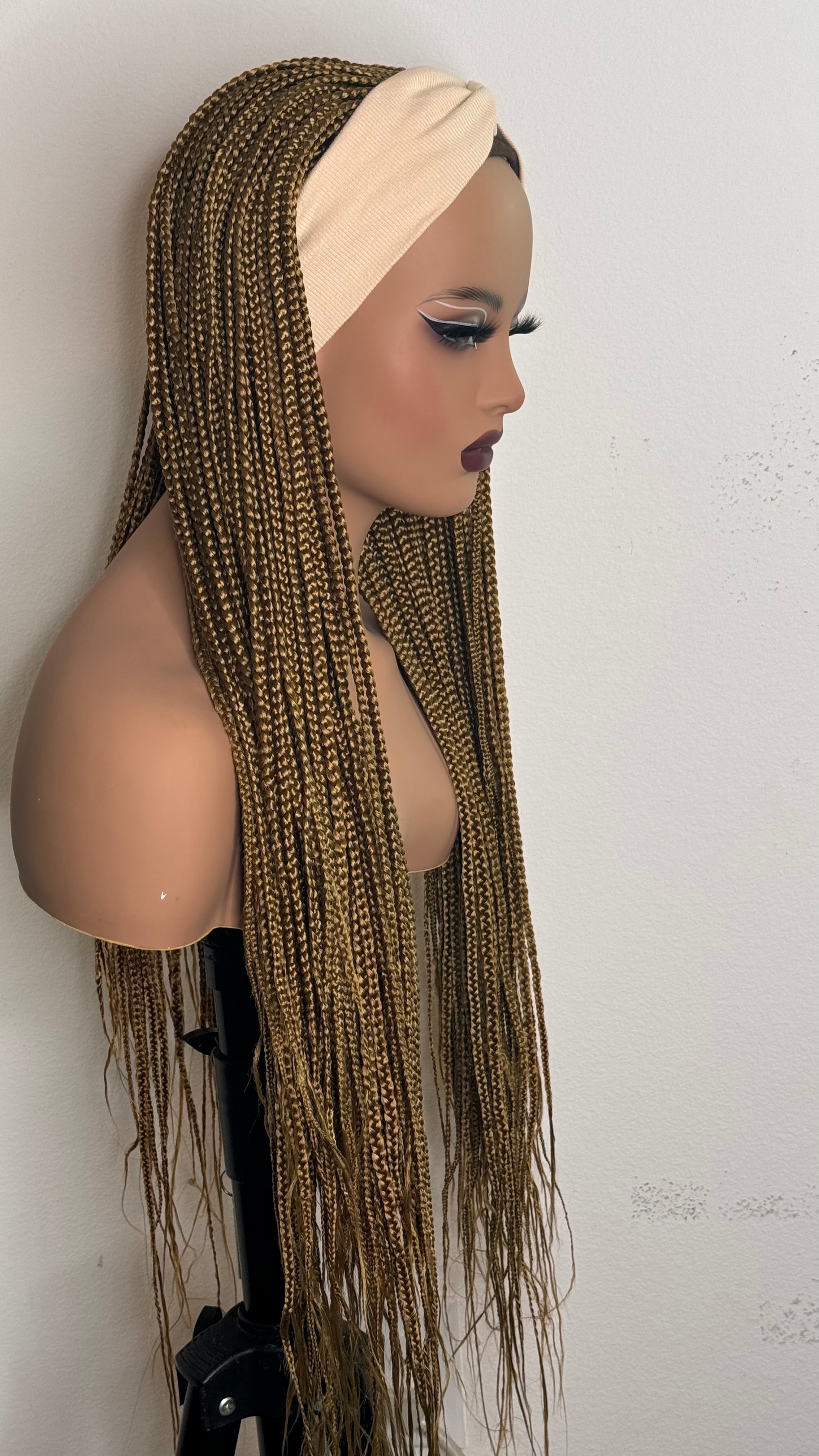 Box braid wigs